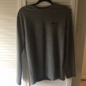 Grey long sleeve tee